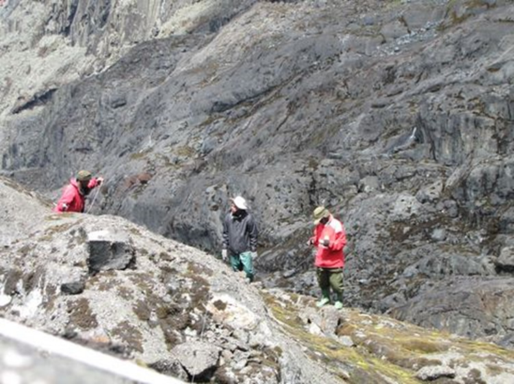 Climbing Rwenzori